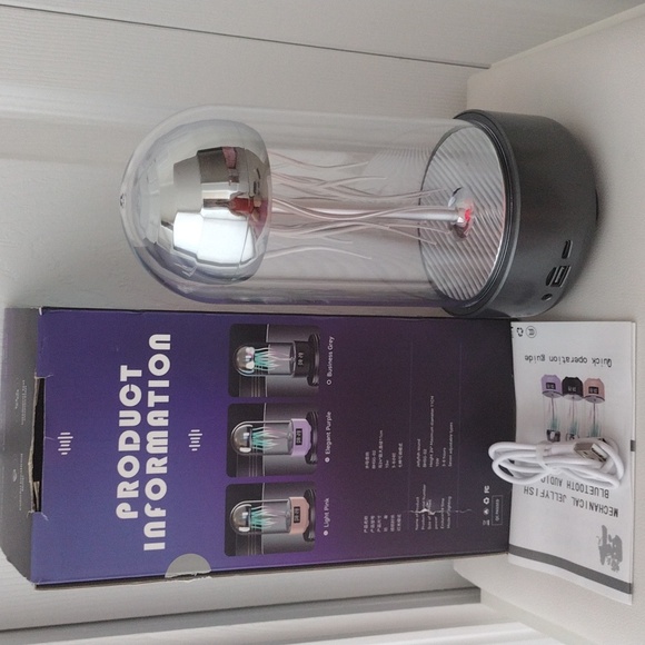 Bluetooth Speaker Mechanical Motion Jellyfish Lights - Picture 13 of 16